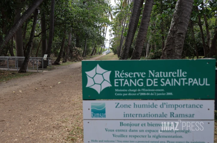 boucle des viviers , réserve naturelle etang saint-paul 