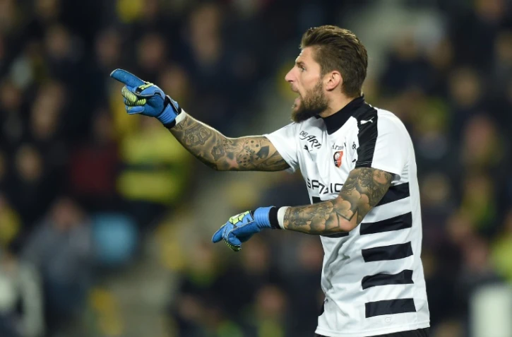 Le gardien Benoît Costil sous le maillot de Rennes, lors d'un match de Ligue 1 à La Beaujoire, le 22 octobre 2016