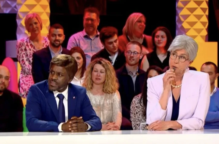 "Tous des cons !" : un sketch de la télé belge parodiant Emmanuel Macron et Elisabeth Borne fait le buzz