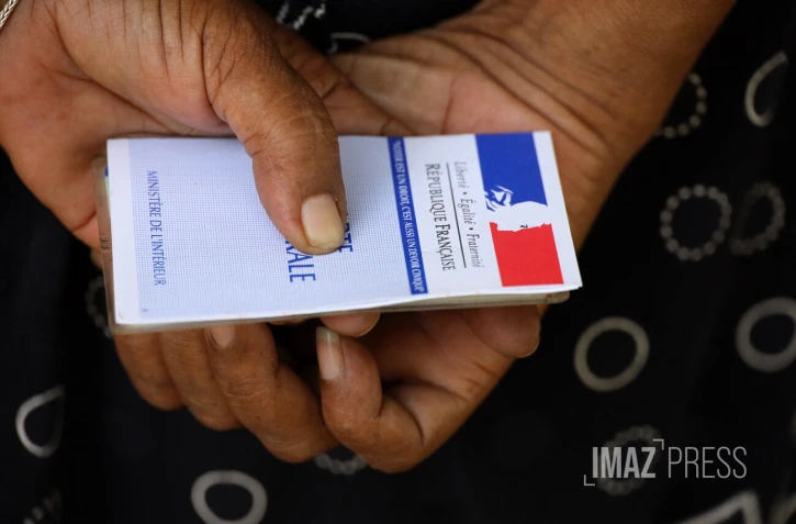 Législatives : citoyennes, citoyens, c'est l'heure du choix, tous les bureaux de vote sont ouverts [?]