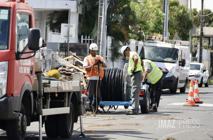 Saint-Benoît : grâce aux travaux d'EDF, 1.500 foyers vont recouvrer la lumière