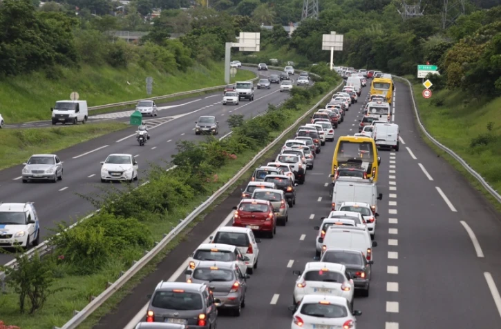 Route du littoral bloquée