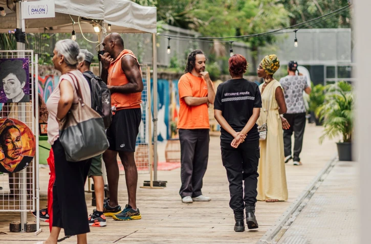 Saint-Denis : les artistes de la Barre F à l’honneur au marché de noël
