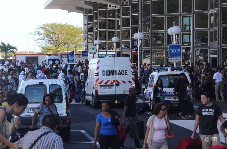 Evacuation aéroport Roland Garros