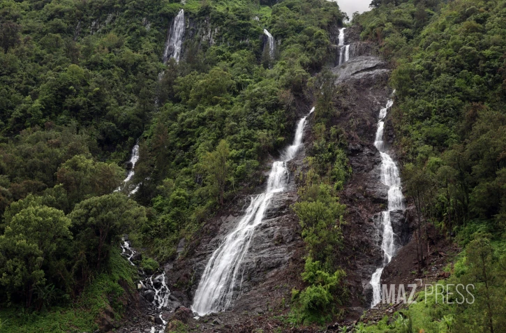 cascade le voile de la mariée à salazie