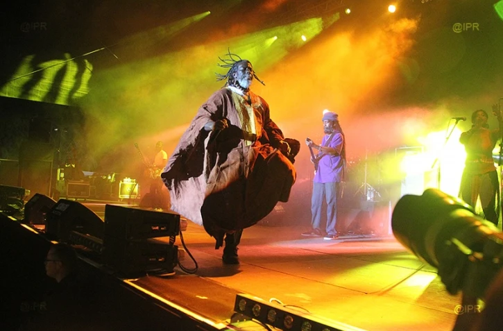 Tiken Jah Fakoly - Sakifo 2015