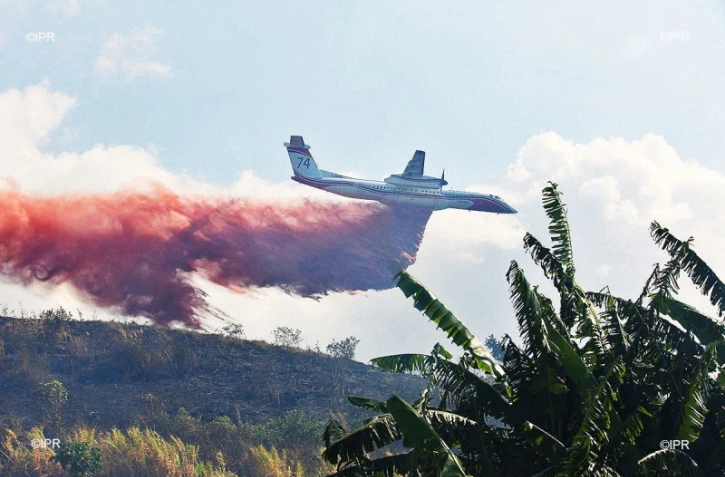 Dash 8