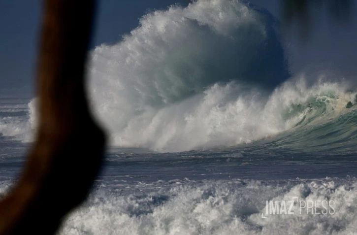 Maintien de la vigilance orange vagues - submersion entre le Port et Saint-Philippe