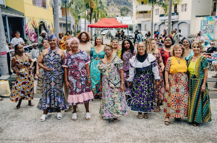 saint-denis : les couturères du bas de la rivière à l'honneur