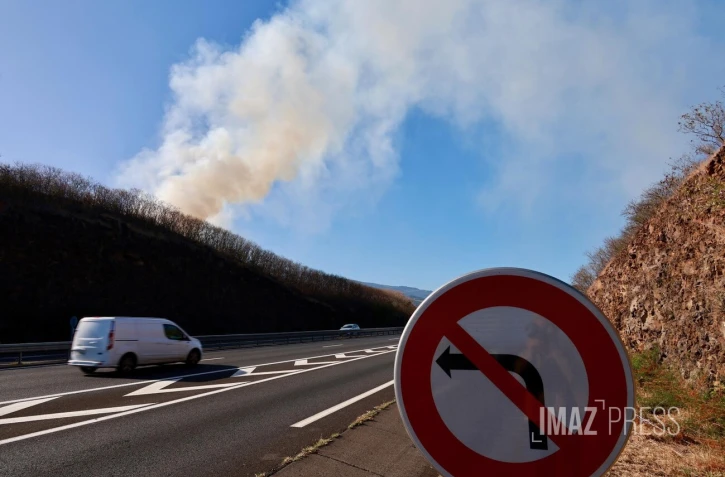 Incendie sur la route des Tarmarins