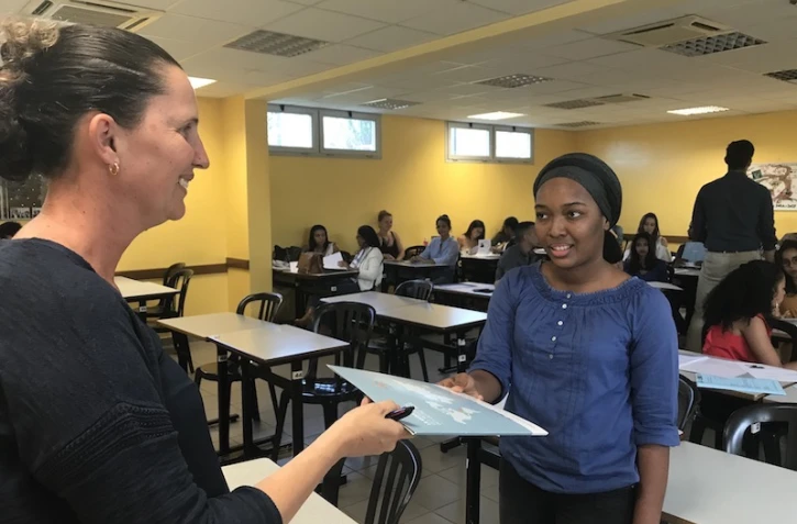 1er août - Remise des billets d'avion à l'EGC