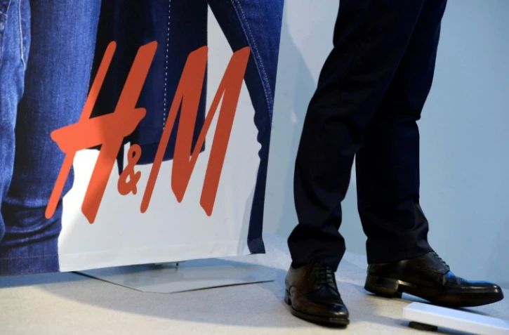 Un maire de la Côte d'Azur demande à H&M de proscrire les vendeuses voilées