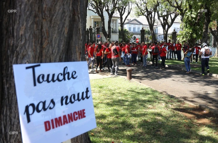 manif monsieur bricolage 