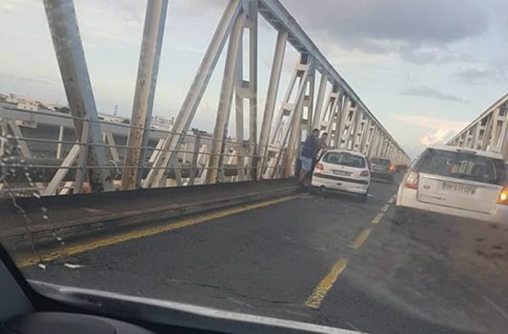 Pont de la Rivière des Galets - Les bonchons sont résorbés