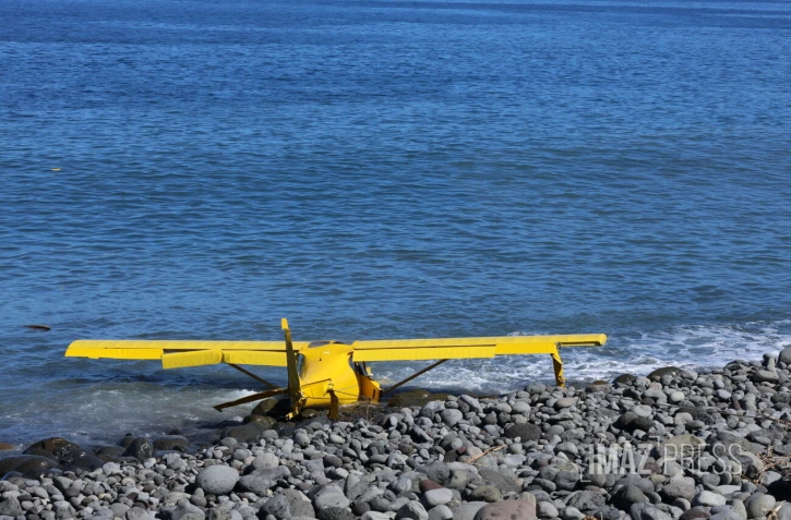 Saint-Paul: un ULM contraint d'atterrir dans la mer au niveau de Cambaie