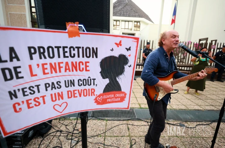 Mobilisation Tribunal Saint-Denis - EPA Parole de parents
