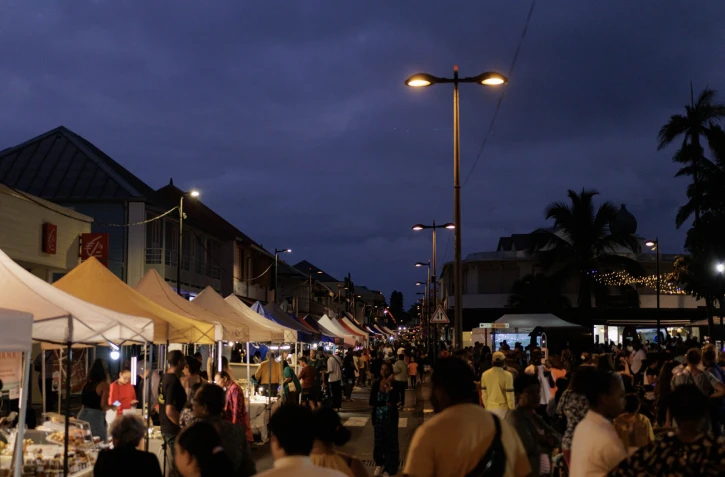 Marché de nuit de saint-benoit