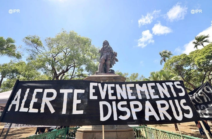 Le secteur de l'événementiel se mobilise devant la préfecture
