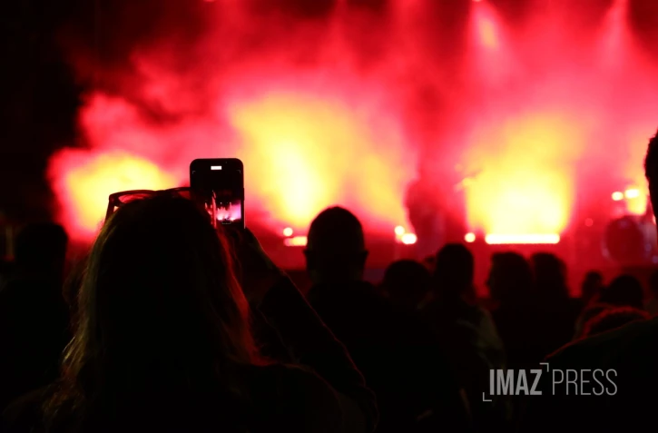 Jazz dann Port : quand la musique met le feu au centre-ville portois [?]