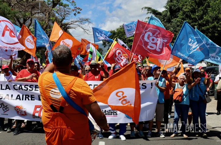 mobilisation de l'intersyndicale de la fonction publique à la prefecture 