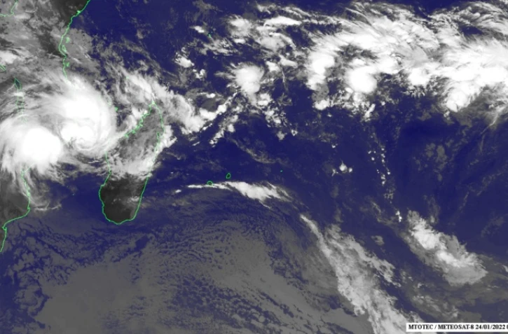 premier système saison cyclonique 2022 Ana Mozambique