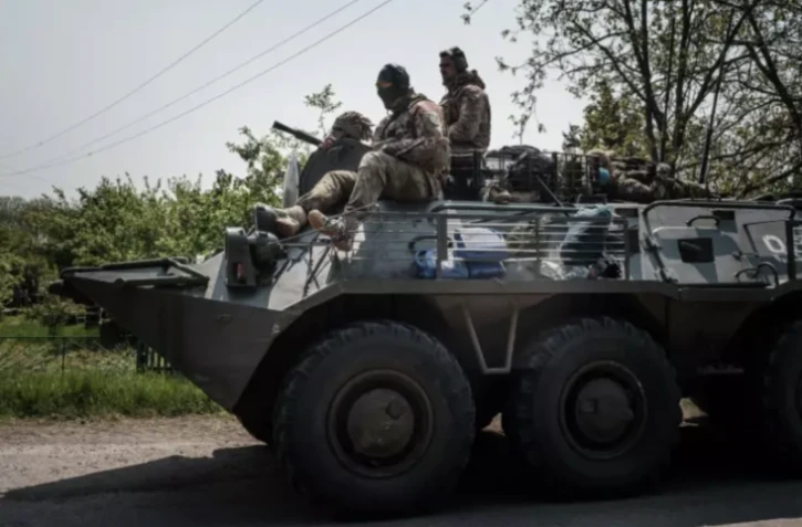 Ukraine: poursuite des évacuations à Marioupol, intensification de l'offensive russe