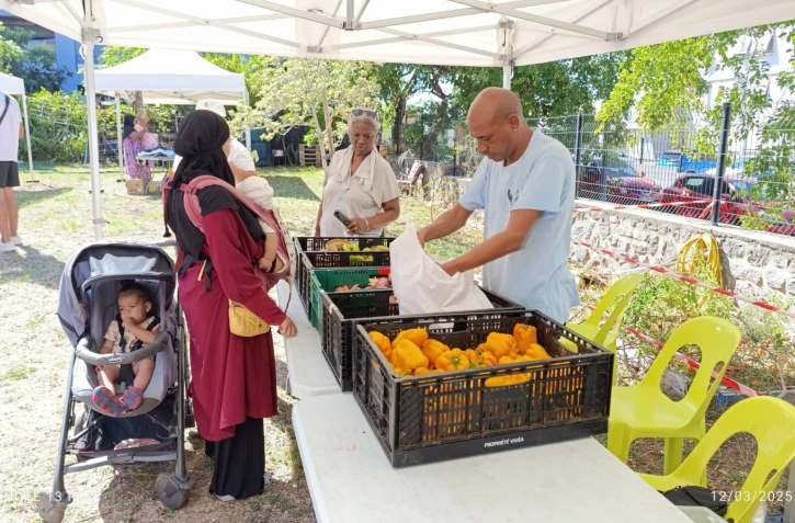 Saint-Pierre : le 3ᵉ marché social de l'entraide a été organisé
