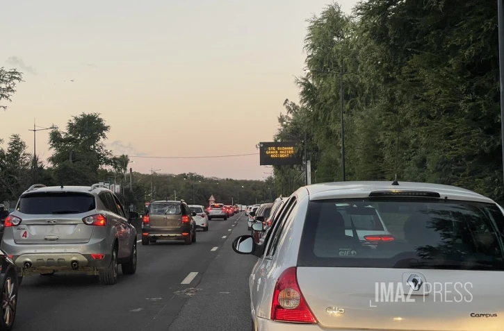 Carambolage à Sainte-Suzanne : des embouteillages jusqu'à la Jamaïque
