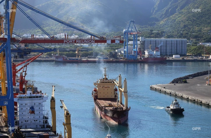Port est 