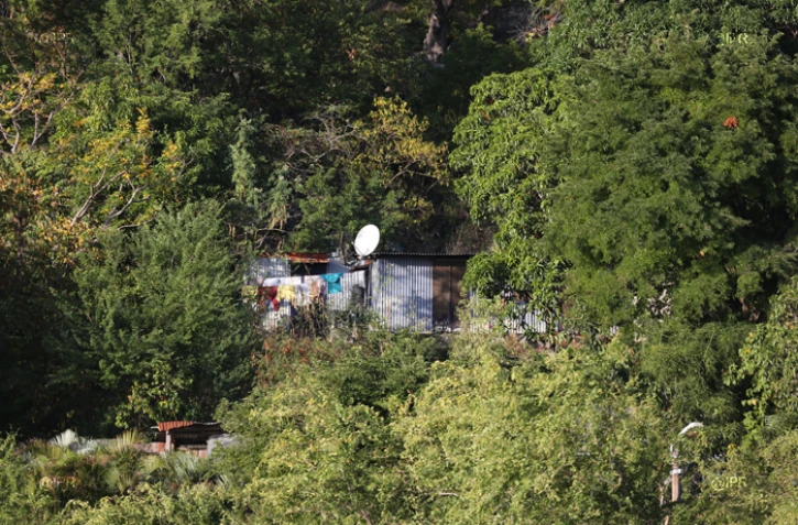 Case en bois sous tôle