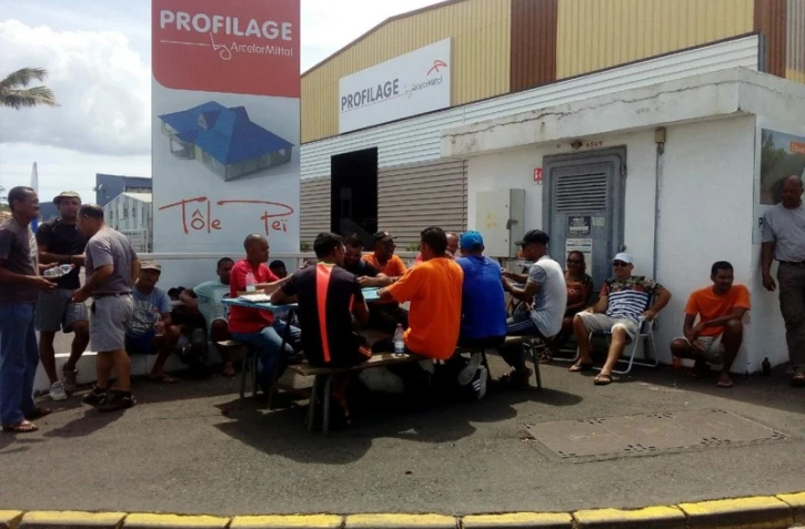 9e jour de grève à Profilage