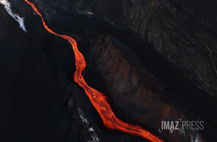 vlcan eruption février 2026