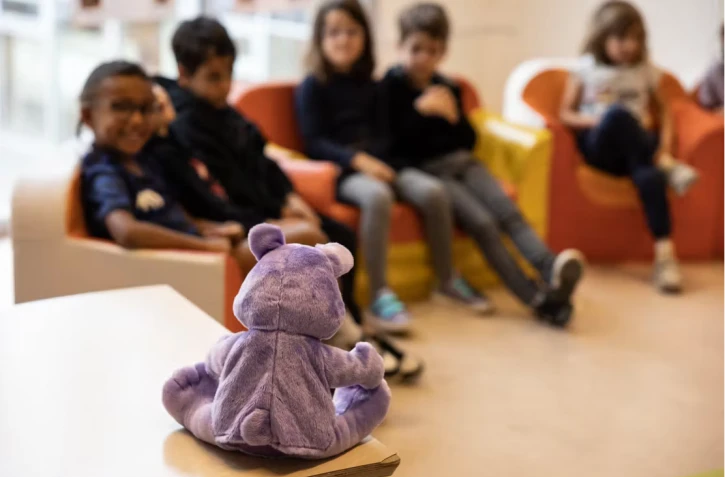 Dans une école maternelle à Saint-Ouen-sur-Seine (Seine-Saint-Denis), le 4 octobre 2023. THOMAS SAMSON/AFP 
