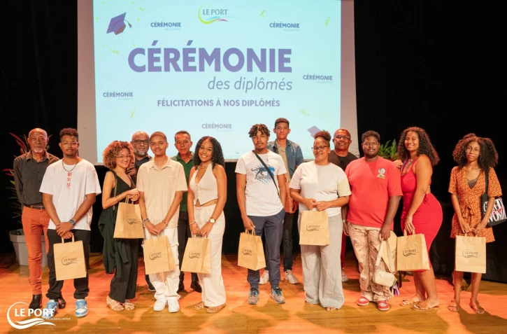  Le Port : la Ville célèbre ses diplômés au Kabardock