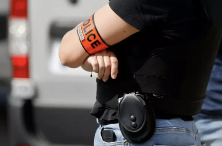 Un policier, le 28 juin 2023 à Marseille ( POOL / Ludovic MARIN )