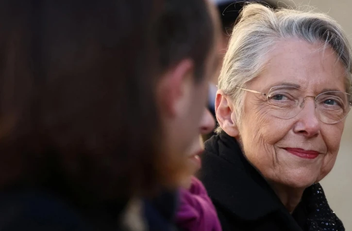 La Première ministre Elisabeth Borne assiste le 5 janvier 2024 à l'hommage à Jacques Delors aux Invalides à Paris