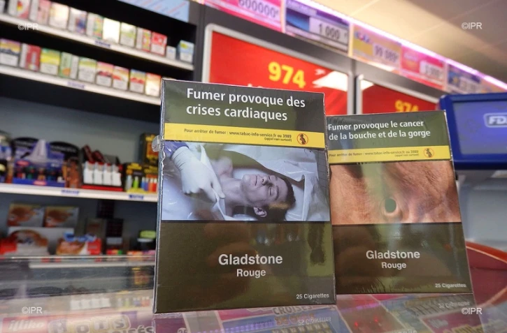 cigarette paquet neutre 