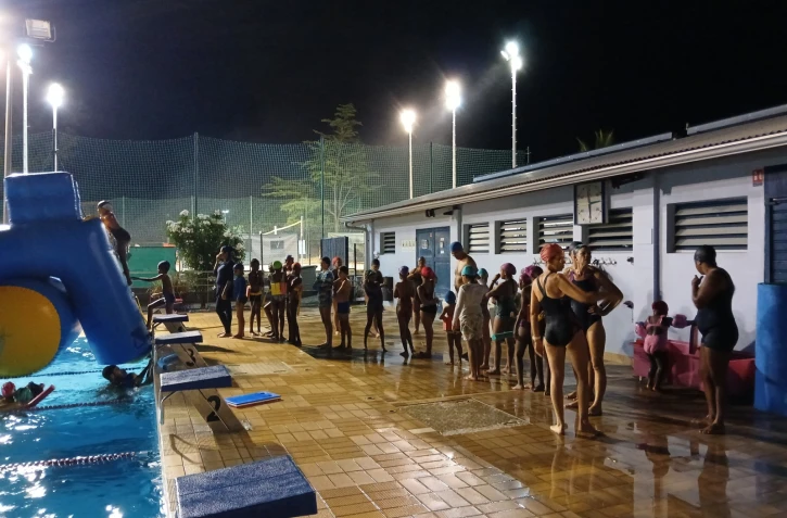 Saint-Paul : 343 participants ont été à la piscine nocturne 
