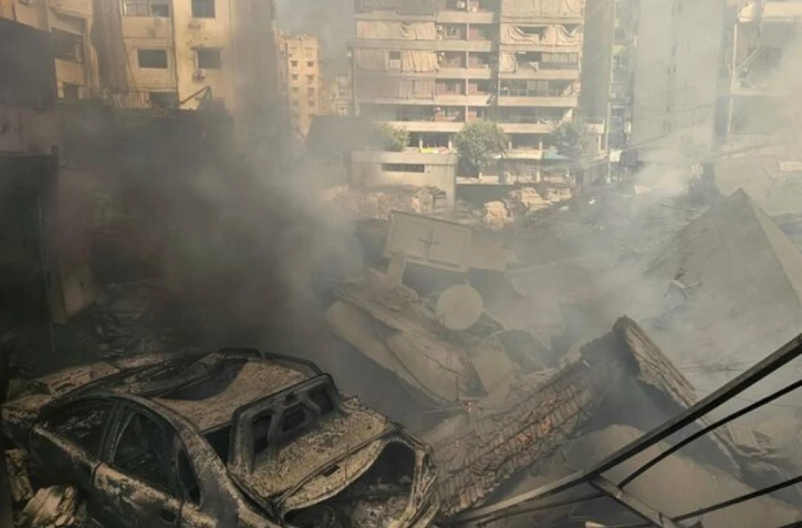 L'Iran sous le feu israélo-américain, Trump dit avoir 