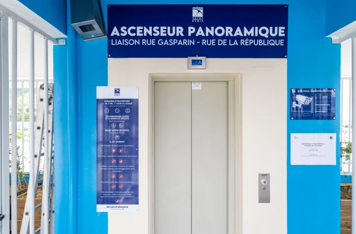 Ascenseur bas de la rivière