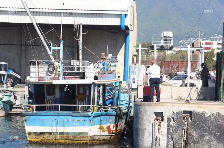 Migrants : sept hommes viennent d'arriver au Port-Ouest - mercredi 26 décembre 2018