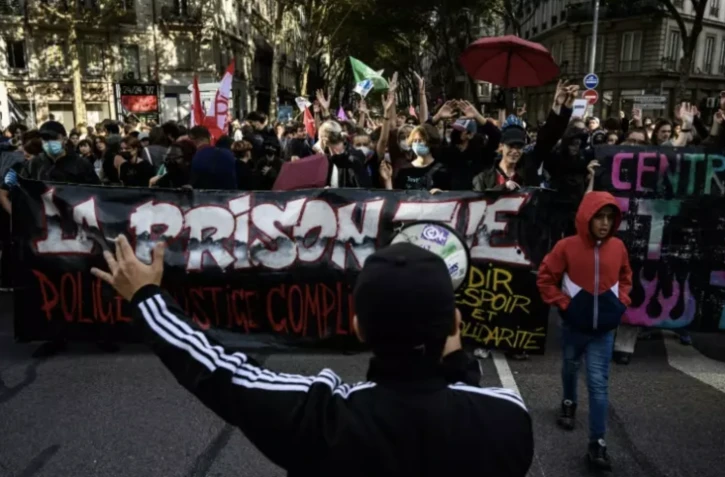 Manifestation contre les violences policières à Lyon, le 23 septembre 2023 ( AFP / JEFF PACHOUD )
