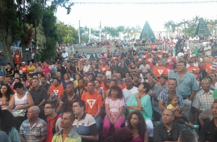 Meeting Thierry Robert au Tampon