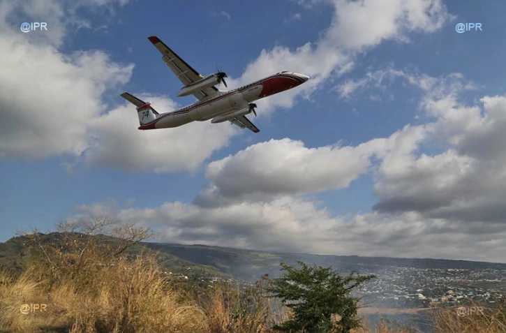 feu dash 8