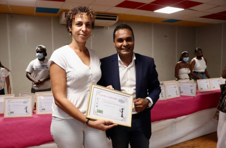Saint-Leu : remise de diplomes des femmes engagée dans des associations