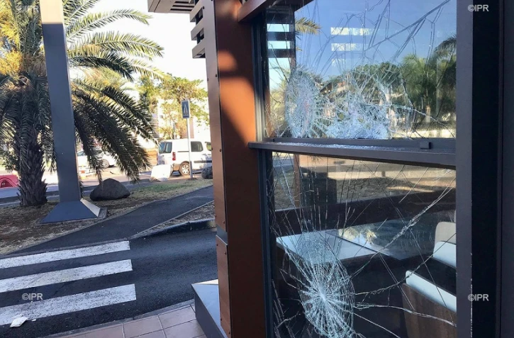 McDo Port caillassé