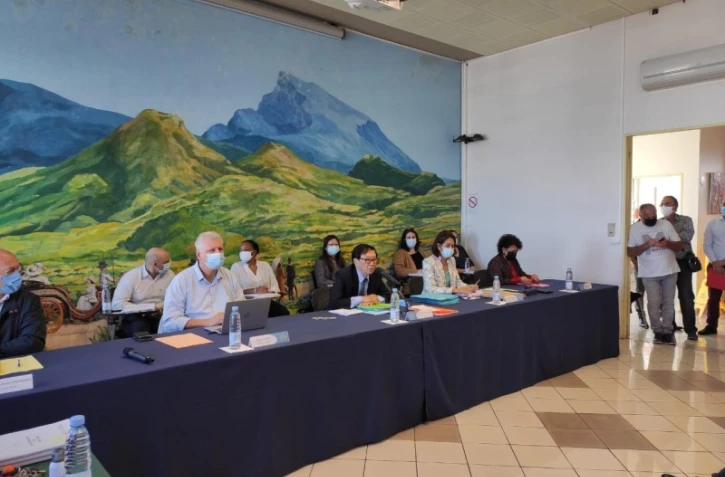 Le Tampon : une quarantaine d'affaires adoptées