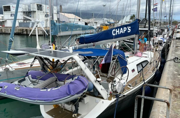 Les bateaux de la course grand large yachting world odyssey sont arrivés au Port 