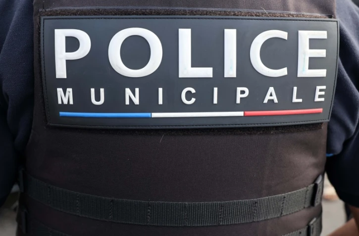 controle police photo verticale 