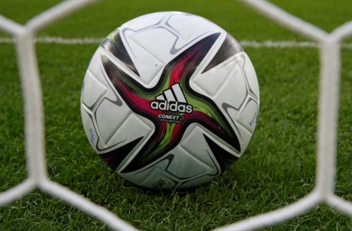 Les amateurs du FC Versailles 78 (N2) se sont qualifiés pour les quarts de finale de la Coupe de France en battant  Toulouse (L2), le 29 janvier 2022 